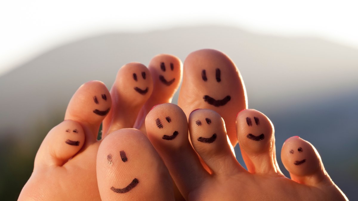 Walking on Air: The Complete Benefits and Uses of Toe Separators - Flamin' Fitness